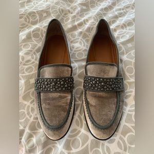 Grey suede shoes with some bling